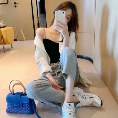 与幽灵同在的夏日